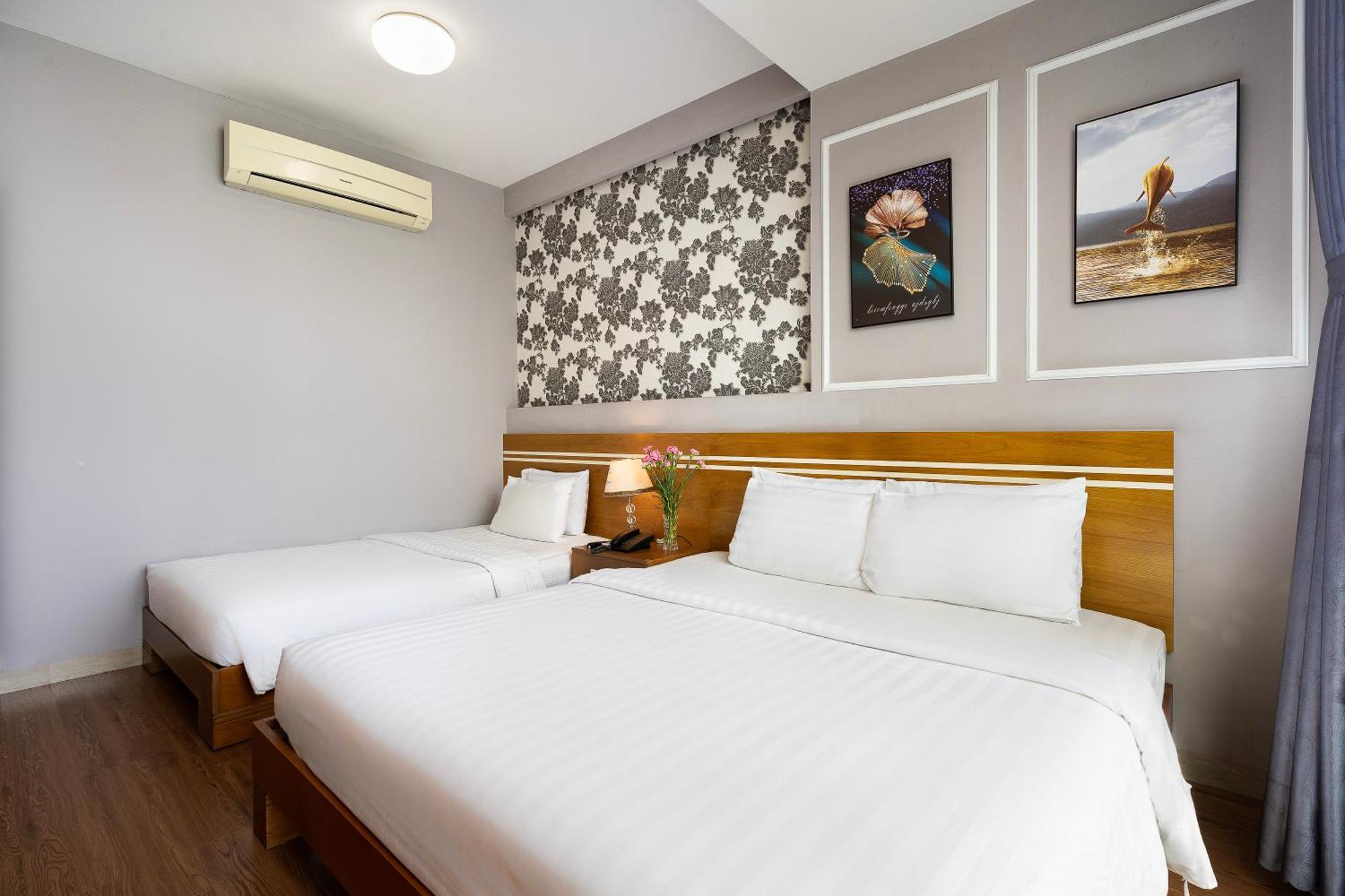 Lucky Star Hotel 266 De Tham Ho Chi Minh-Byen Eksteriør billede
